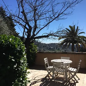 Lou Naouc Hébergement de vacances Grasse